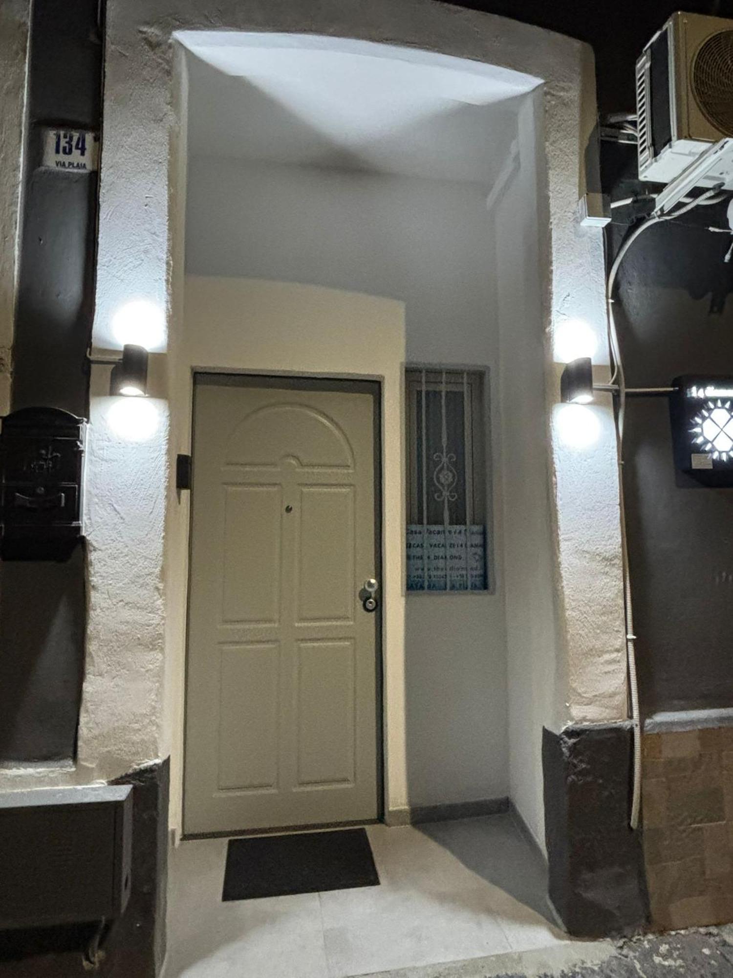 Casa Vacanze I 4 Diamanti Room 1 Catania Ngoại thất bức ảnh